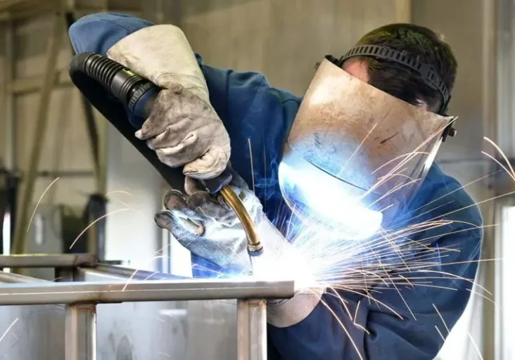 USA-Manufacturing-welding